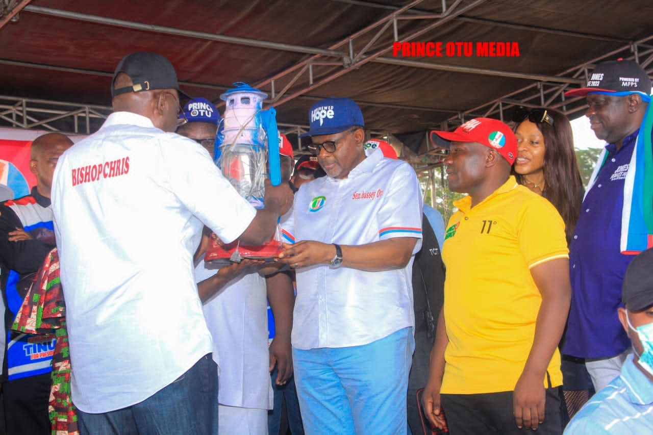 327115887_1208938146667931_4310473394253100729_n