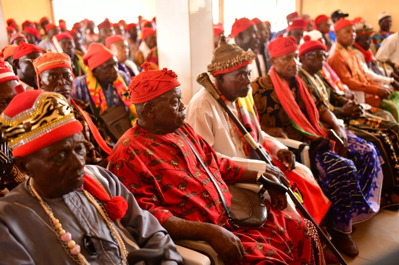 328128934_915264429651847_4758578327376624247_n