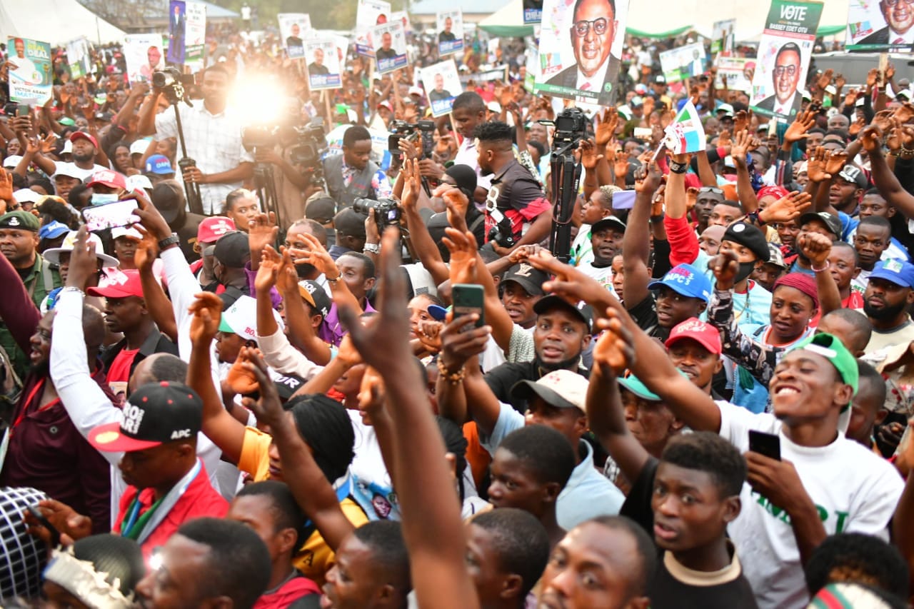 331096256_1229063171368662_3559590681971677019_n