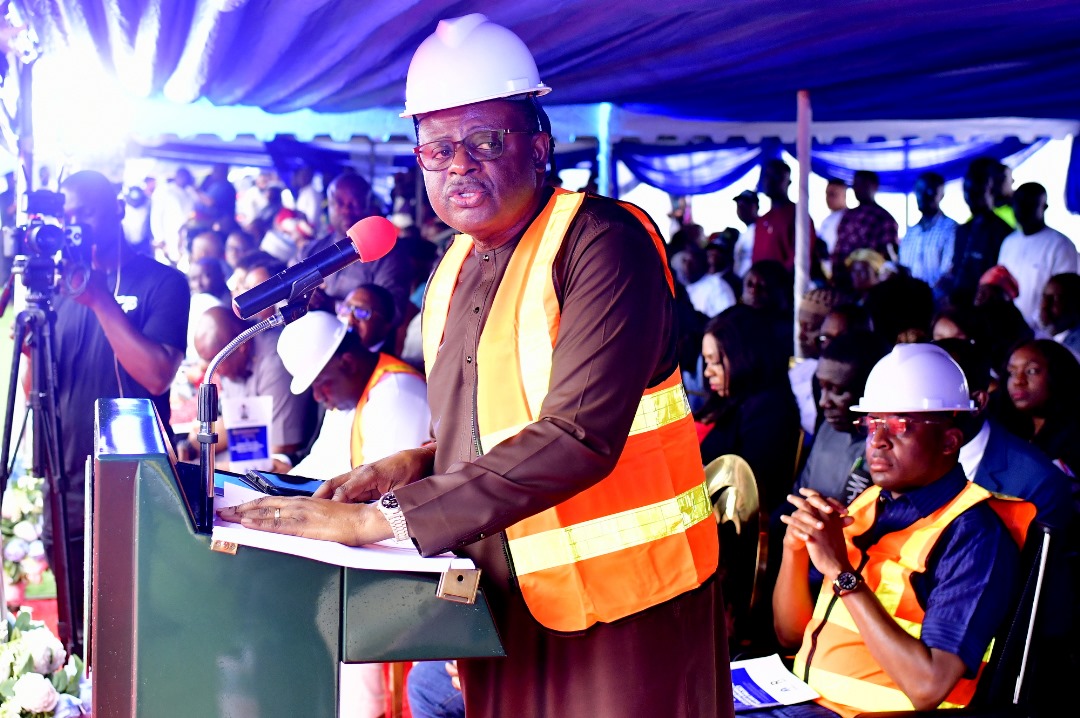 Gov. Otu performs groundbreaking for Cross River Railway project